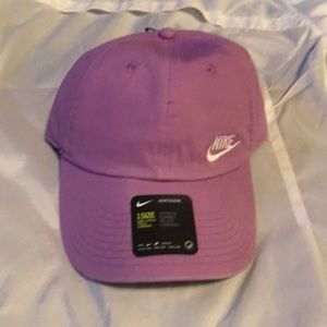 Brand new with tags, nike hat